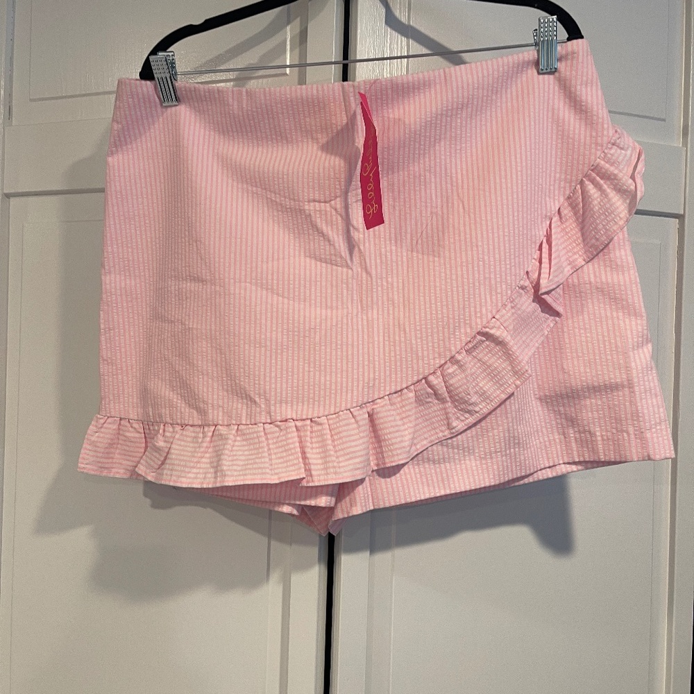 Lilly Pulitzer seersucker skort Size 16